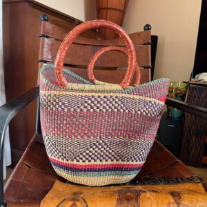 Panier artisanal bolga Oumaima avec anses en cuir