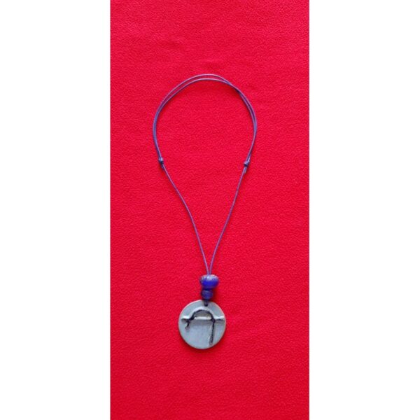 Collier en terre cuite-La bonne tête bleu Bambara Fait main – Image 3