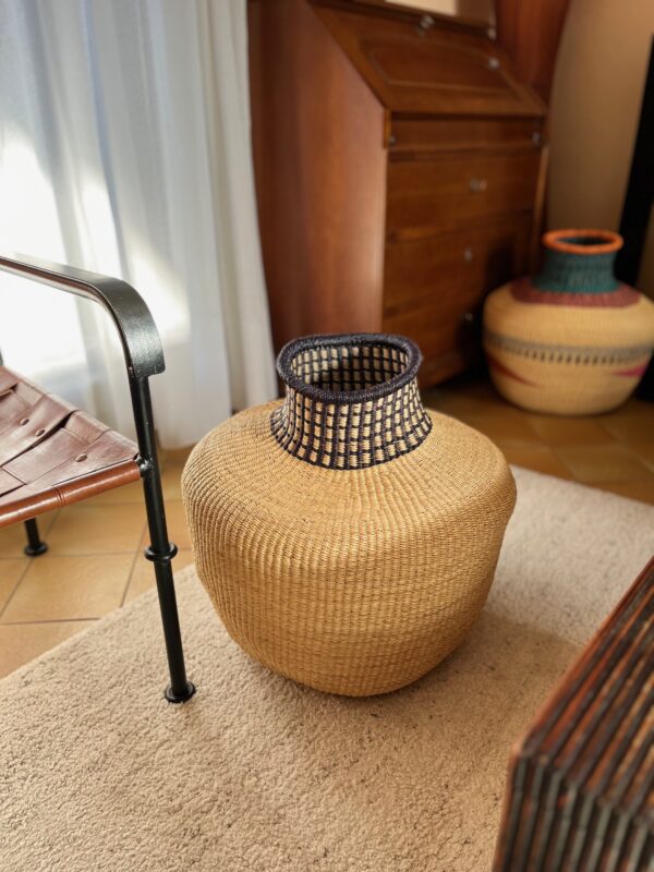Pot de fleur bolga écru ondulé – Image 3